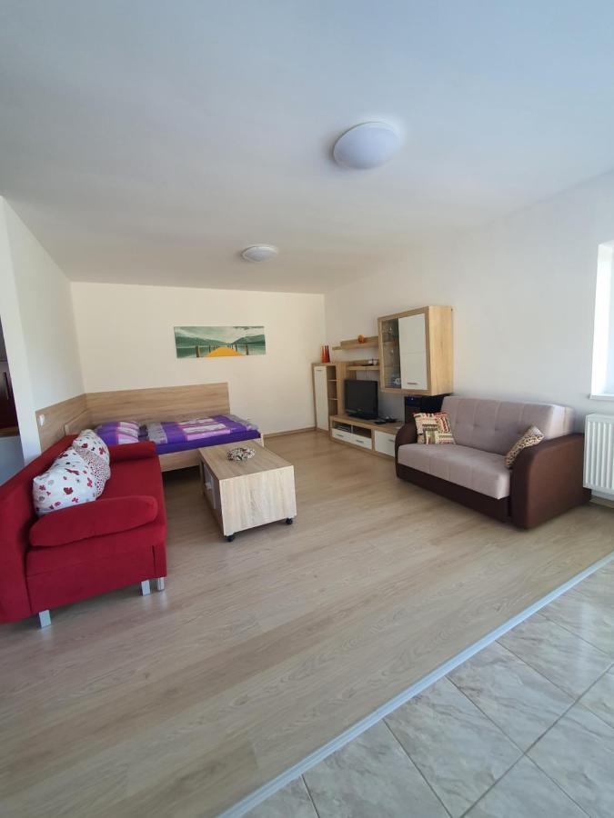 Apartman Kurdejov Hustopece Ngoại thất bức ảnh