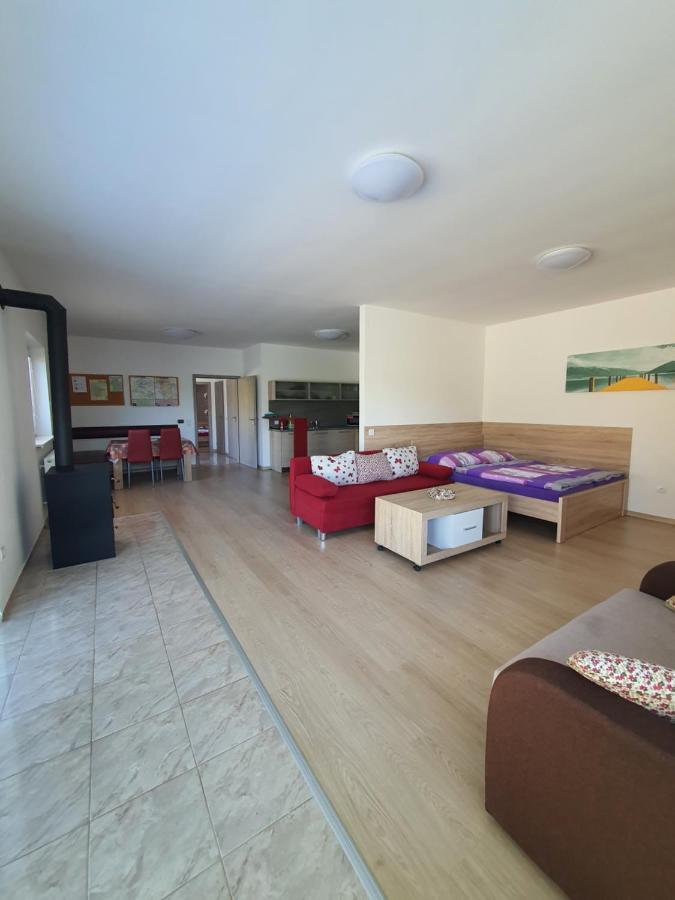 Apartman Kurdejov Hustopece Ngoại thất bức ảnh