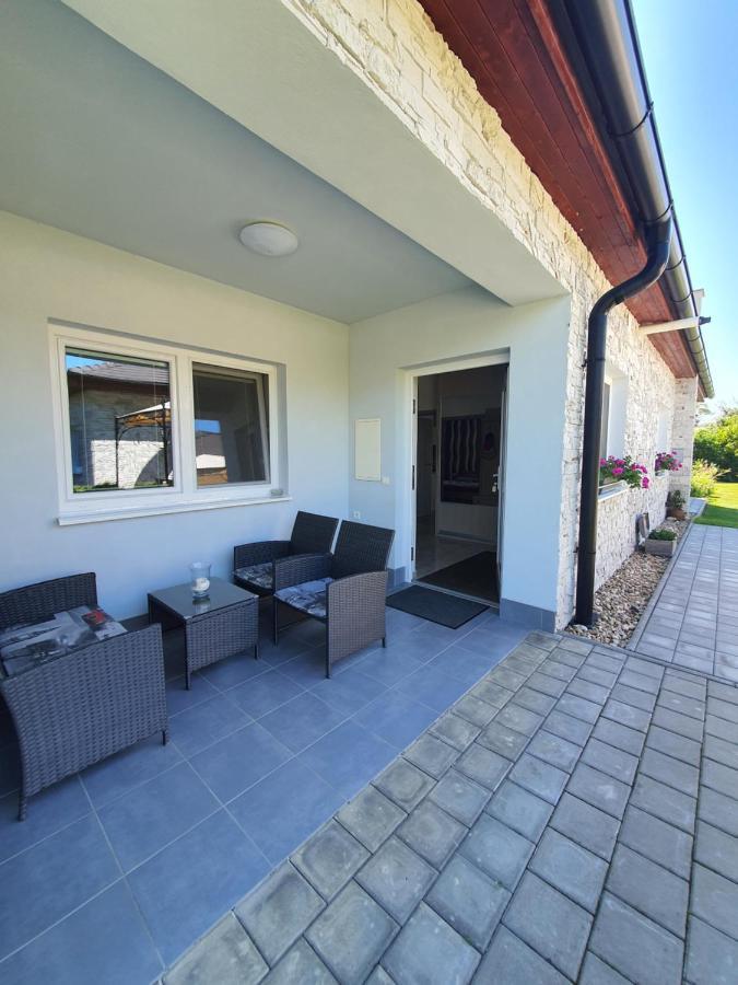 Apartman Kurdejov Hustopece Ngoại thất bức ảnh