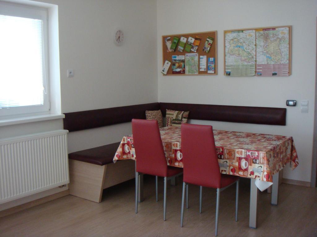 Apartman Kurdejov Hustopece Ngoại thất bức ảnh